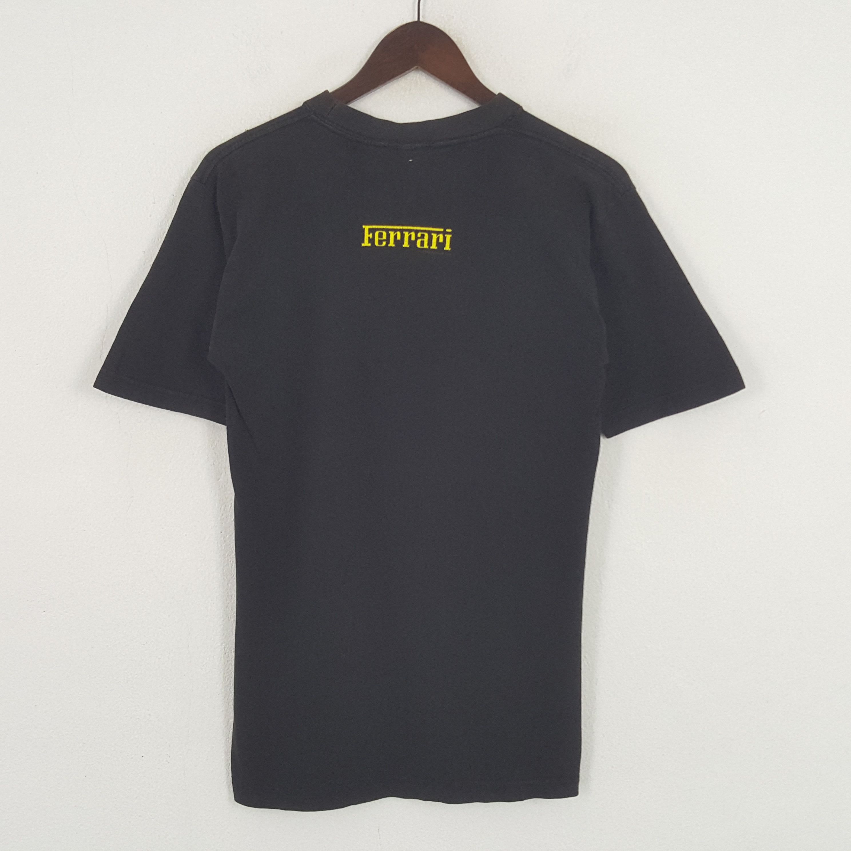 Vintage Vintage Ferrari Motorsports Racing Tshirt Size US S / EU 44-46 / 1 - 3 Thumbnail
