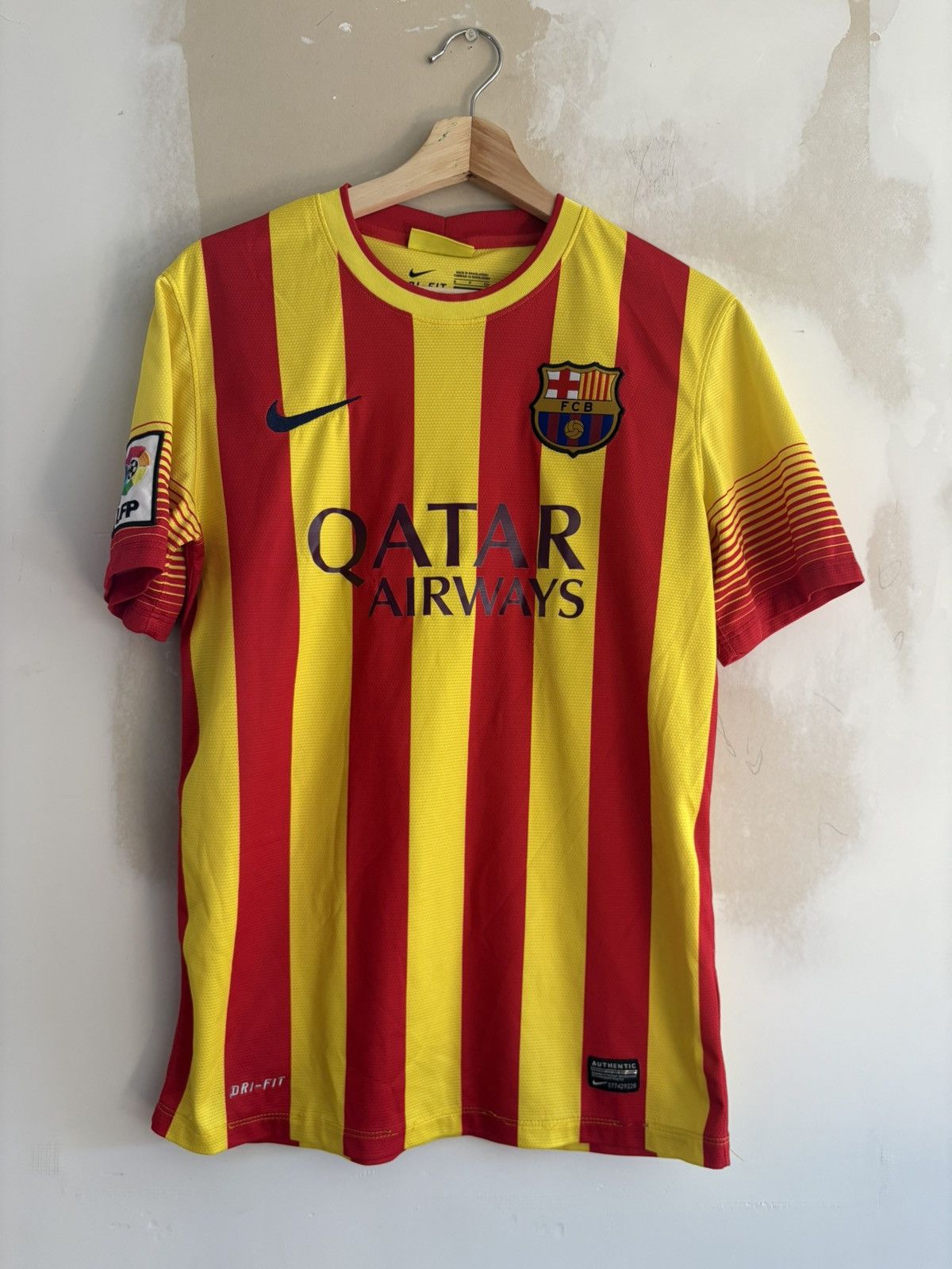 Other Barcelona Futbol Jersey Size US S / EU 44-46 / 1 - 1 Thumbnail
