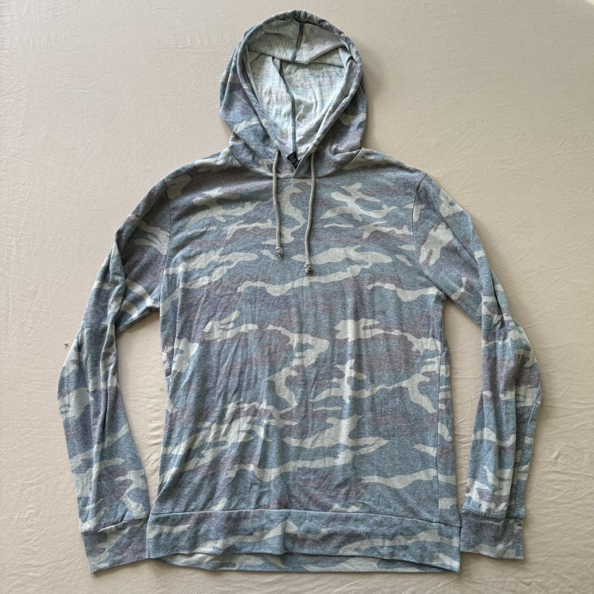 Forever 21 Forever 21 Lightweight Camo Hoodie Size US M / EU 48-50 / 2 - 1 Thumbnail