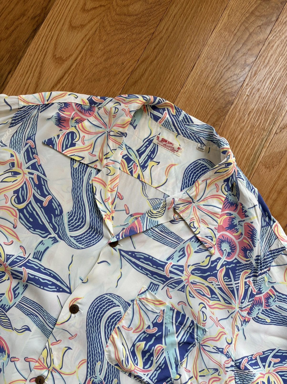Sun Surf VTG 90s Floral Camp Collar Hawaiian Aloha Shirt L