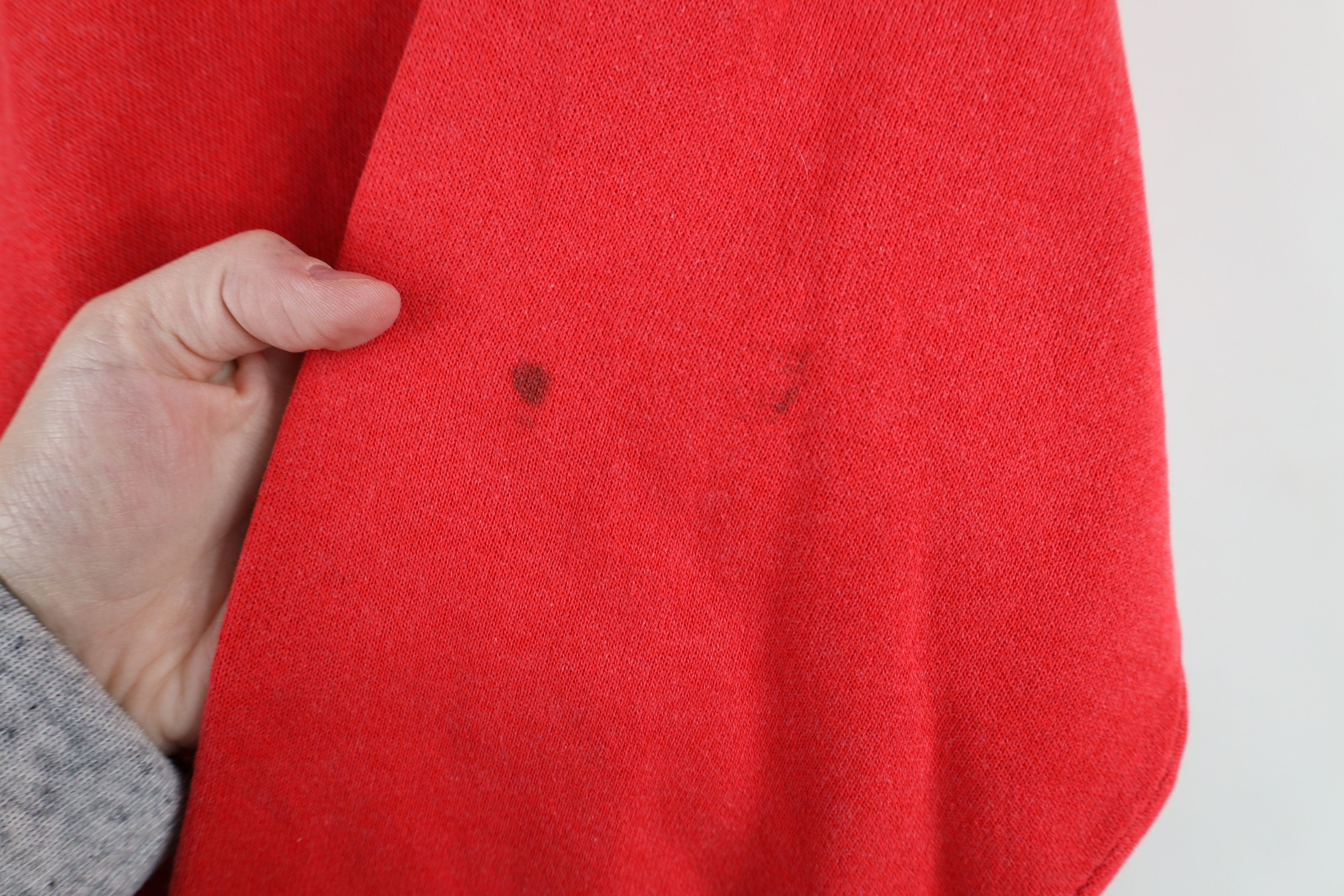 Vintage Vintage 70s 80s Streetwear Crewneck Sweatshirt Red USA Size US L / EU 52-54 / 3 - 4 Thumbnail
