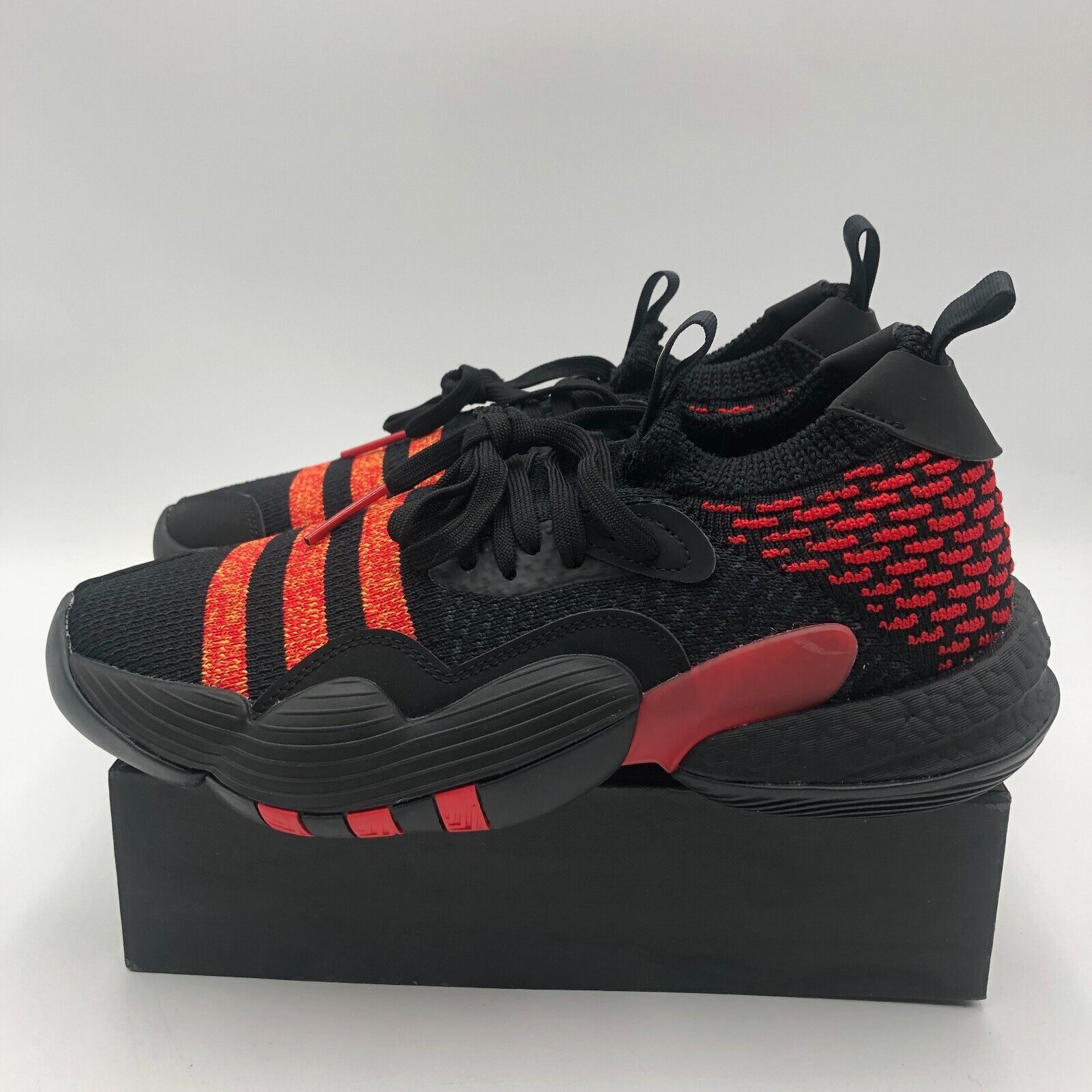 Adidas Adidas Trae Young 2 Men's Size 8 Hawks Black Red Size US 8 / EU 41 - 5 Thumbnail