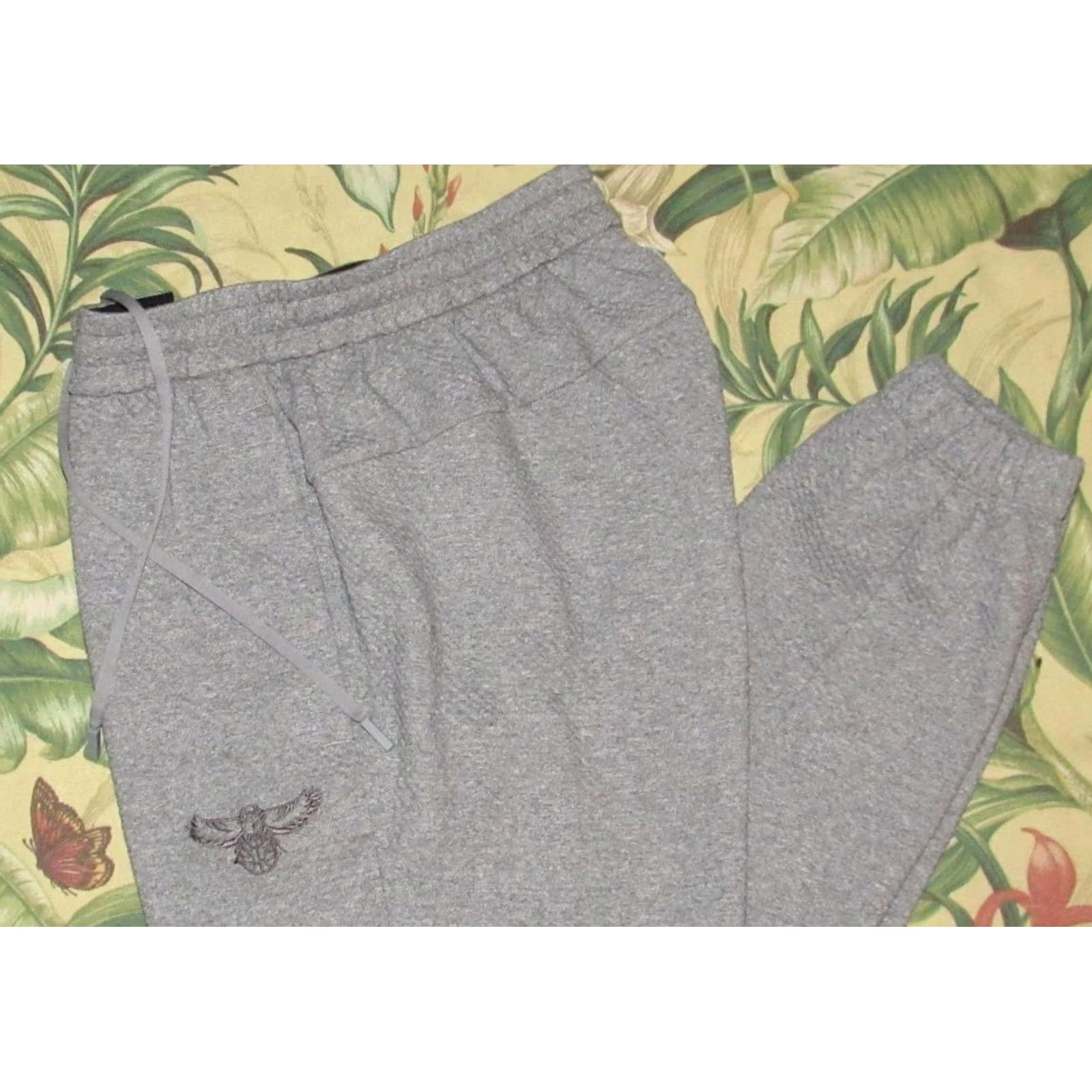 Lululemon LULULEMON Grey At Ease Atlanta Hawks Jogger Pants Medium Size US 31 - 2 Thumbnail