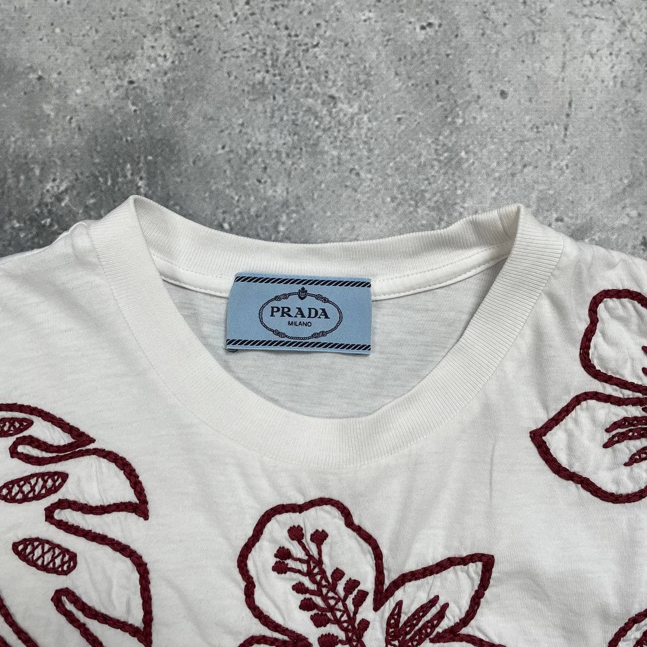 Designer × Prada Prada Milano Embroidered Floral Print T Shirt Women’s Size S Size S / US 4 / IT 40 - 3 Thumbnail