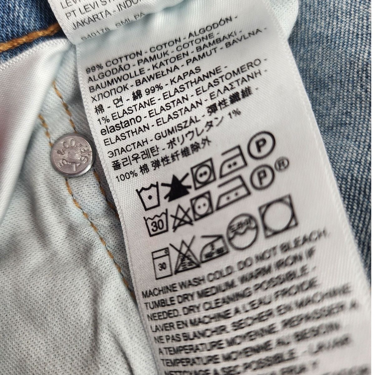 Levi's Levi’s 511 Slim Fit Light Wash Jeans Men’s Size: W34 L30 Size US 34 / EU 50 - 9 Thumbnail
