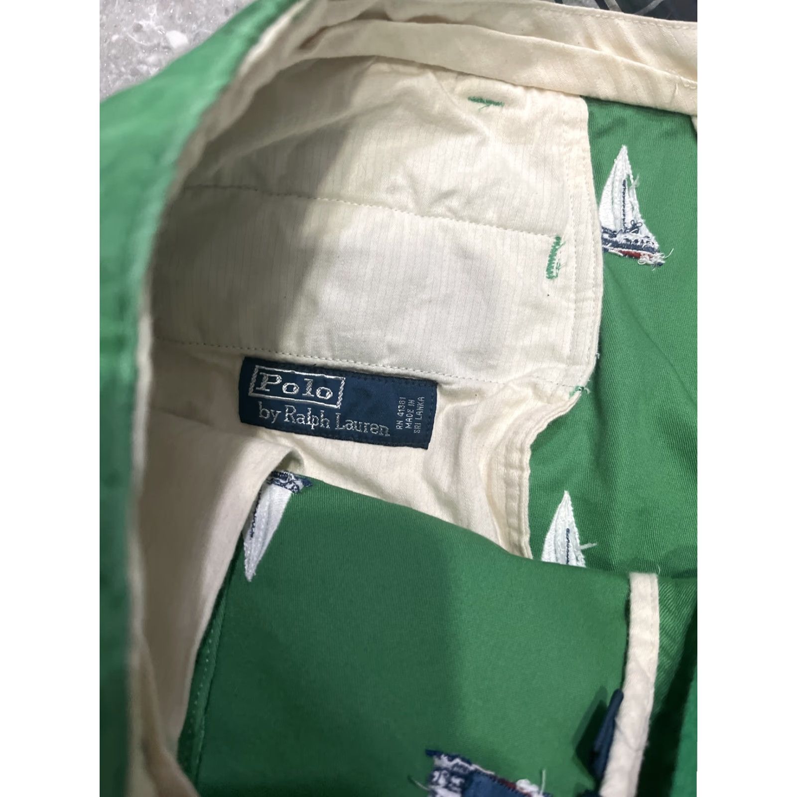 Polo Ralph Lauren Polo Ralph Lauren Shorts Bermuda Mens 35 Green Embroidered Sailboats Preppy Y2K Bermuda Shorts Mens Green Embroidered Sailboats Size US S / EU 44-46 / 1 - 3 Thumbnail