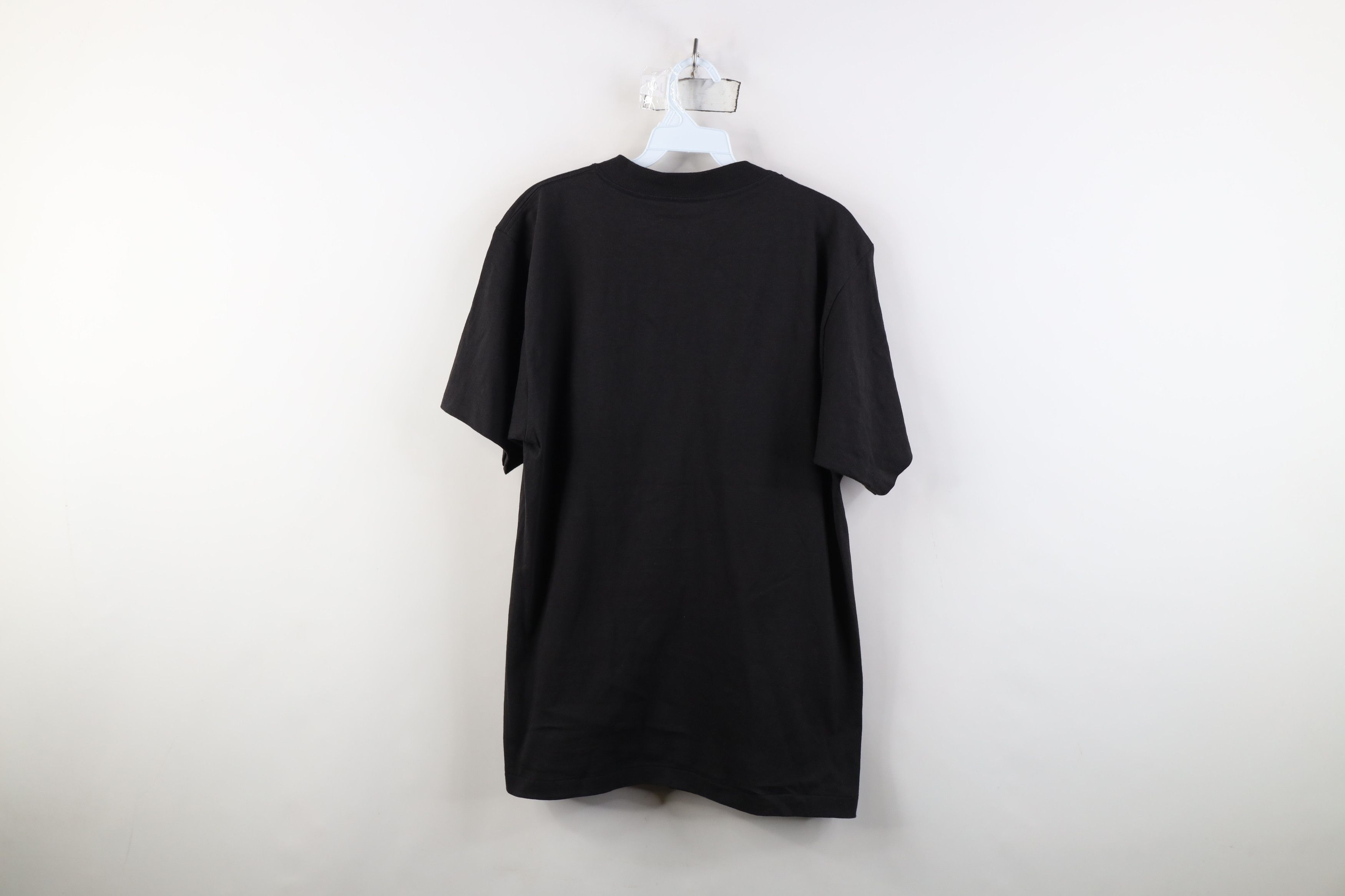Vintage Vintage 90s Earth Day Black Panther Short Sleeve T-Shirt USA Size US M / EU 48-50 / 2 - 10 Thumbnail