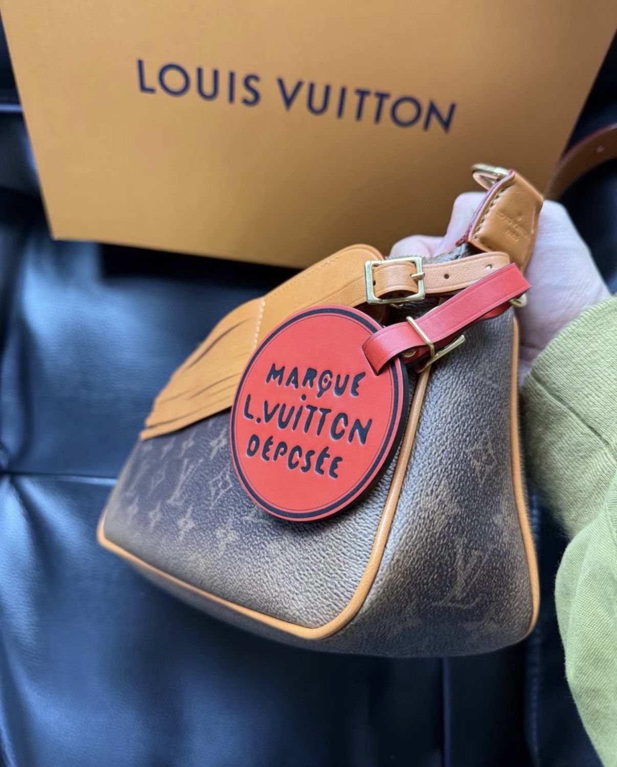 Louis Vuitton LOUIS VUITTON LV POCHEITE ACCESSOIRES XL Size ONE SIZE - 4 Thumbnail