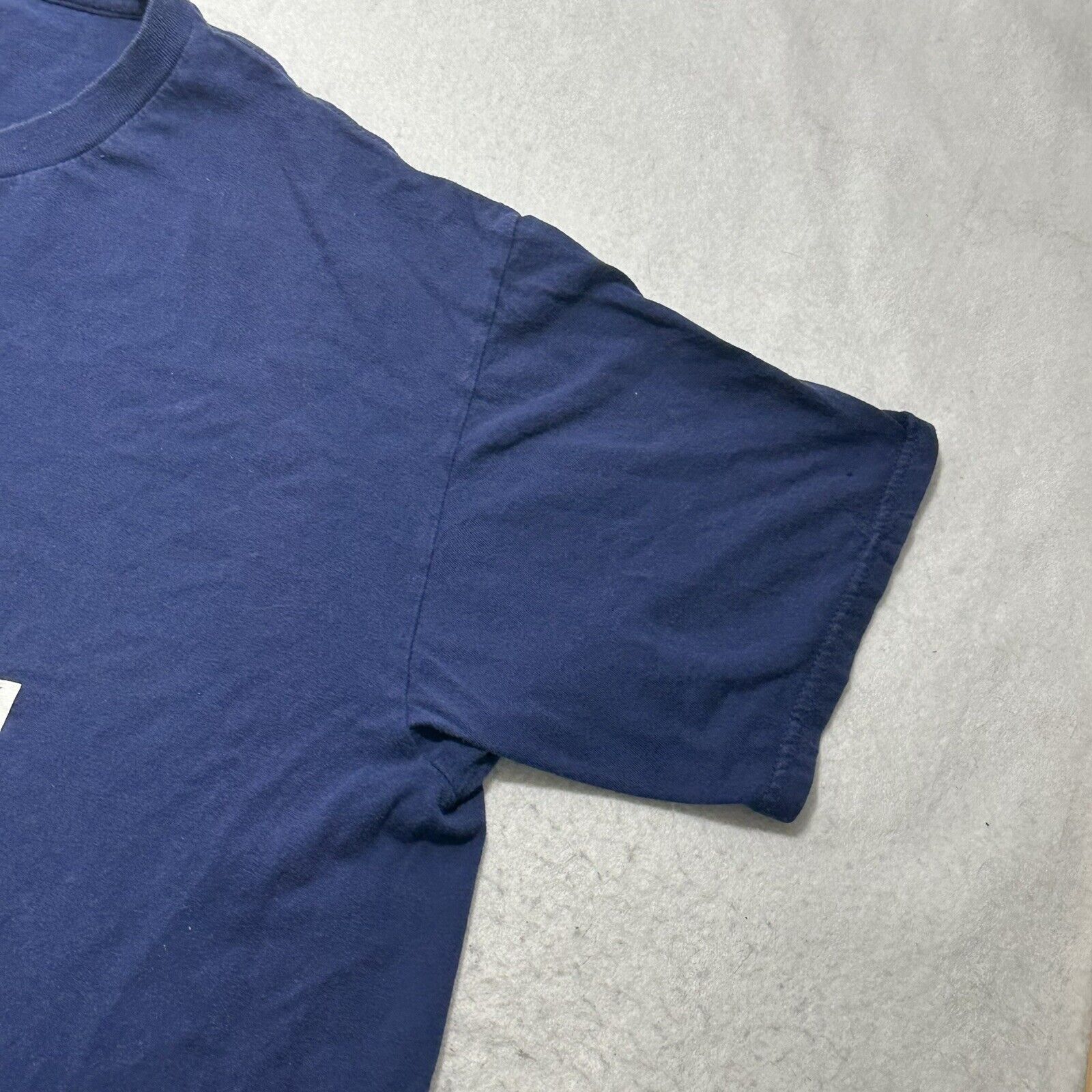 NFL NFL Tennessee Titans Men's Large Navy Blue Graphic T Shirt Size US L / EU 52-54 / 3 - 5 Thumbnail