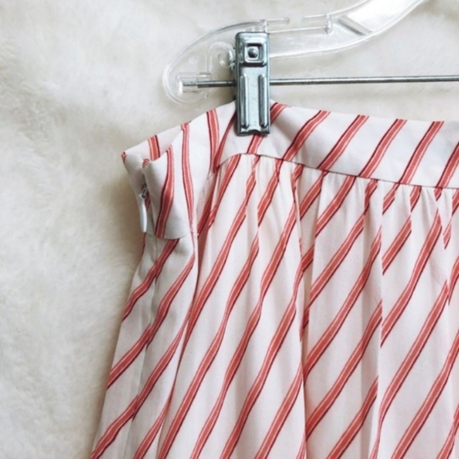 Loft LOFT Pink and White Striped Ruffle Hem Skirt Size 27" / US 4 / IT 40 - 6 Thumbnail