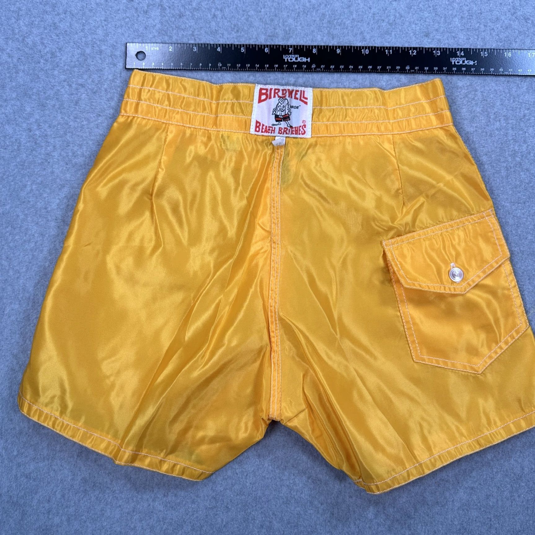 Vintage Birdwell Beach Britches Board Shorts Mens Medium Yellow Nylon Surf Swim Quick Dry Lightweight Size US 28 / EU 44 - 4 Thumbnail