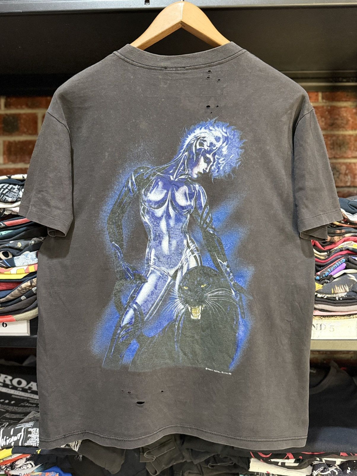 Band Tees Thrashed Vintage 90s Olivia Heavy Metal Distressed Tee Size US M / EU 48-50 / 2 - 1 Thumbnail