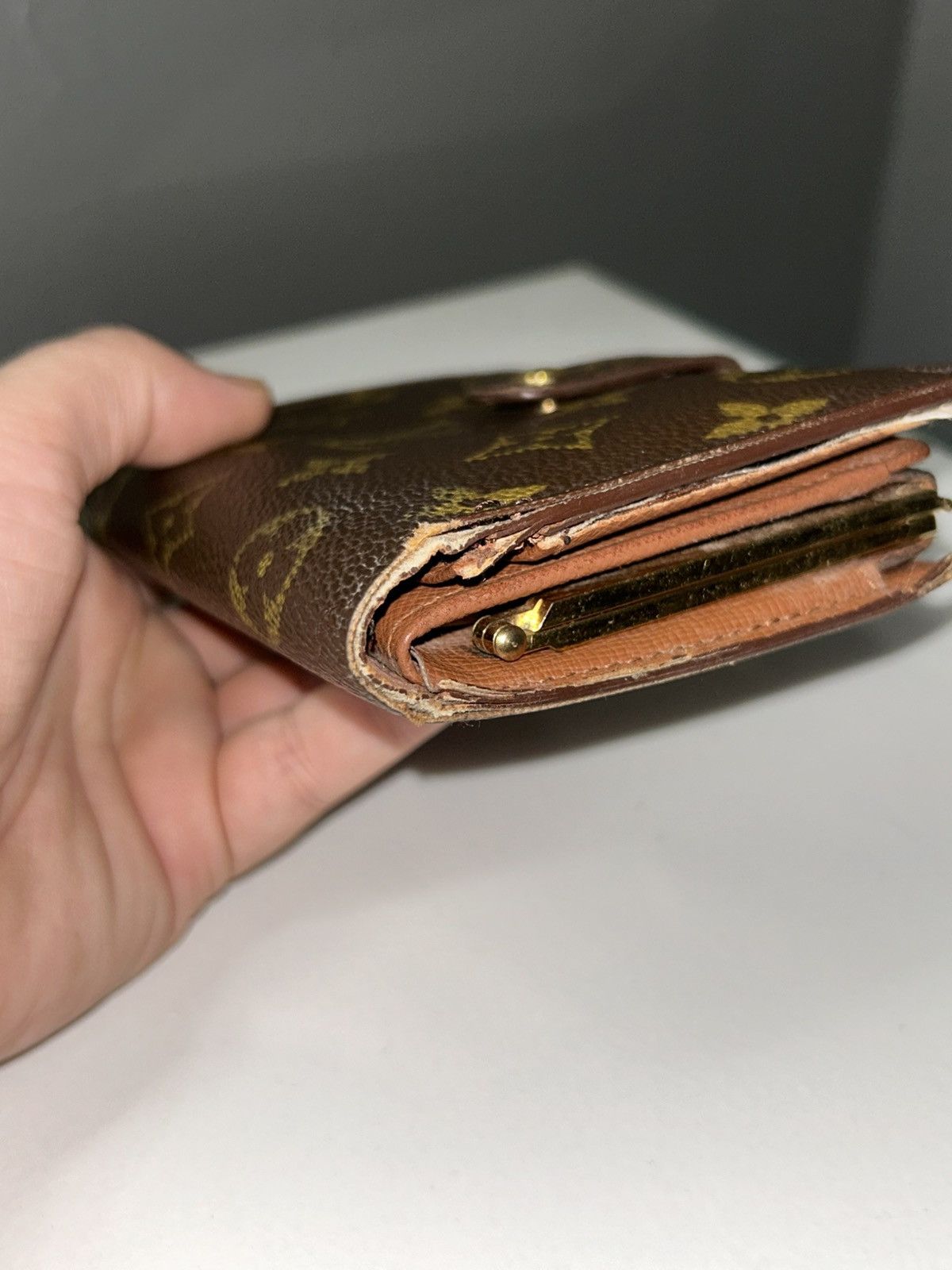 Louis Vuitton Louis Vuitton Portefeuille Viennois Kiss Lock Wallet Size ONE SIZE - 11 Thumbnail