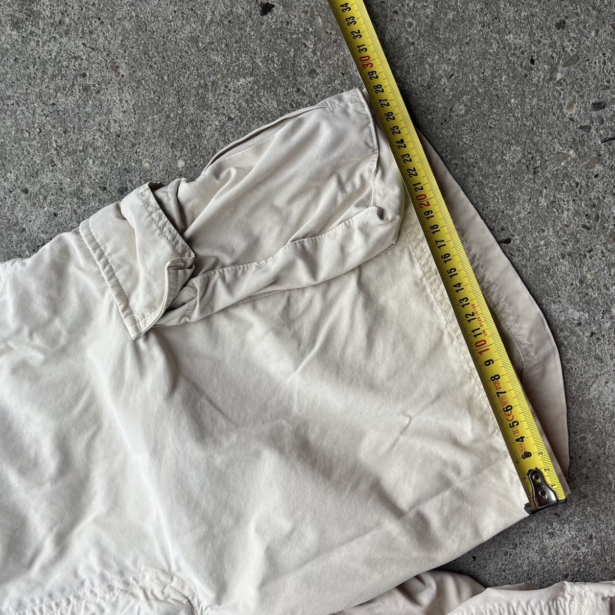 Burberry Burberry beige tech pocket cargo shorts Bermuda vintage Size US 30 / EU 46 - 13 Thumbnail