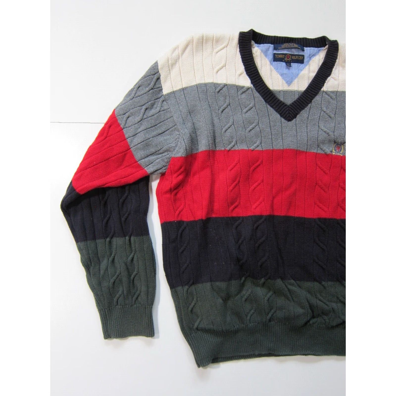 Tommy Hilfiger VINTAGE Tommy Hilfiger Golf 100% Cotton Grey Red Green Stripe Knit V-Neck Sweater Men L Size US L / EU 52-54 / 3 - 6 Thumbnail