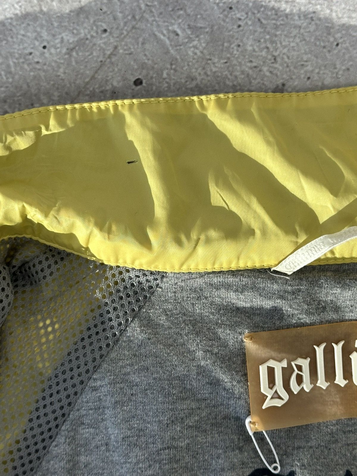 John Galliano John Galliano Vintage Yellow Gangs of Galliano Womens Jacket Size M / US 6-8 / IT 42-44 - 16 Thumbnail