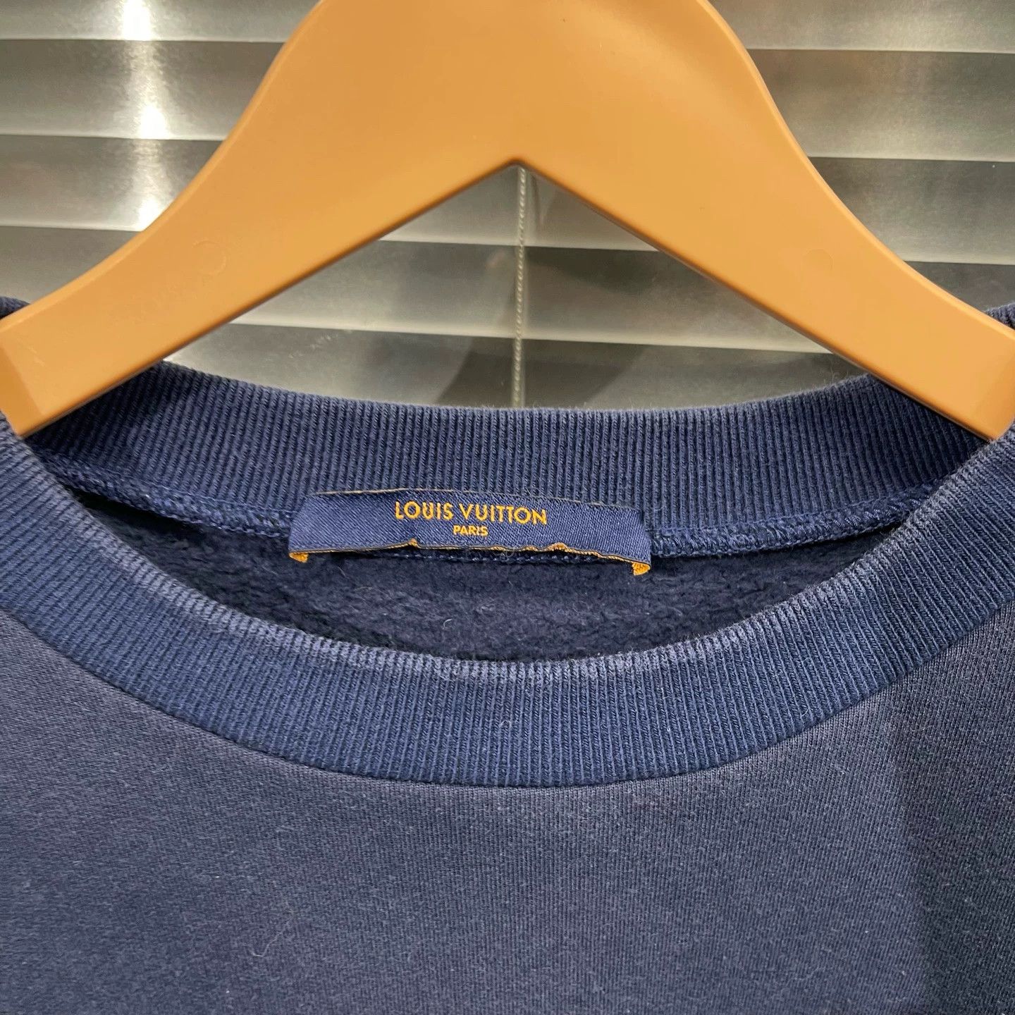 Louis Vuitton Louis Vuitton Embroidered 'LV Link' Sweatshirt S Size US S / EU 44-46 / 1 - 3 Thumbnail