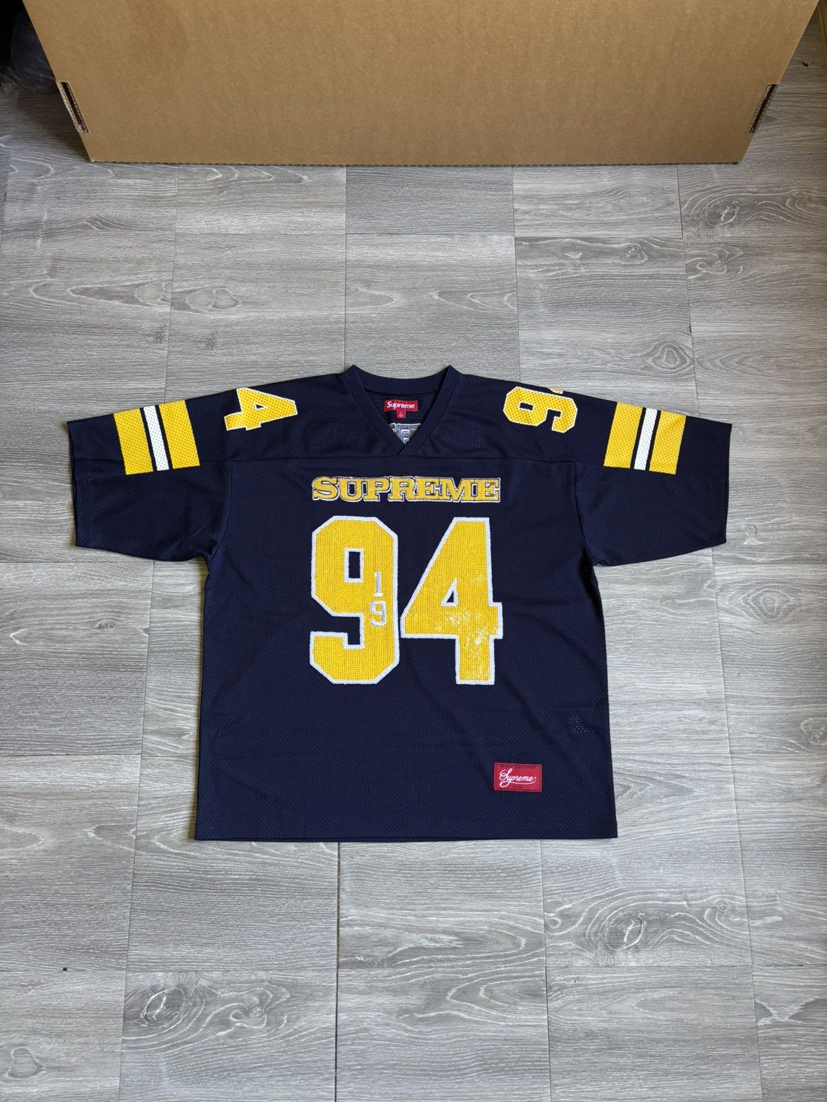 Supreme Supreme Sequin Football Jerset FW25 Size US L / EU 52-54 / 3 - 4 Thumbnail