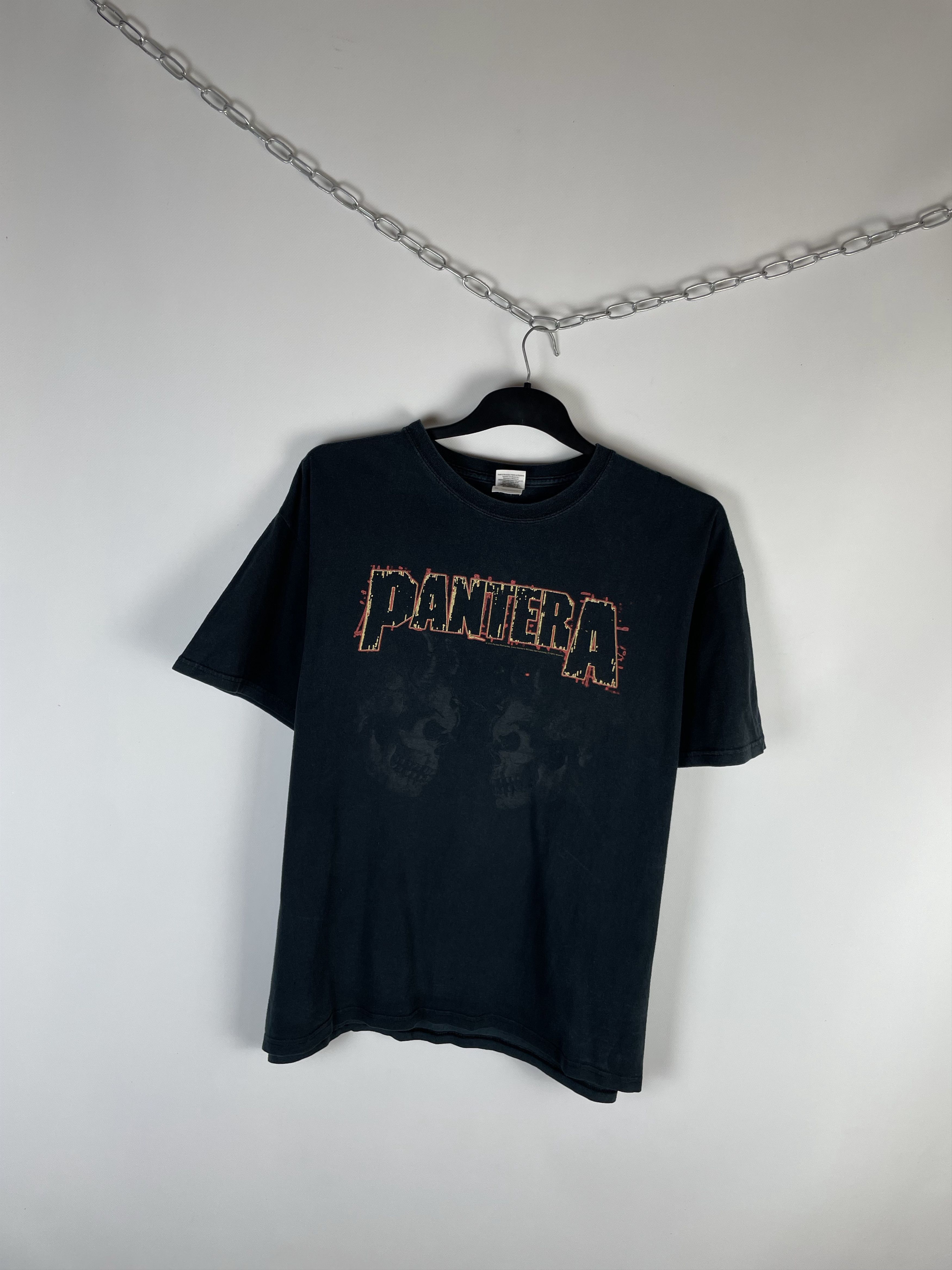Band Tees Pantera Band T shirt 2011 logo Tee Size US XL / EU 56 / 4 - 2 Thumbnail