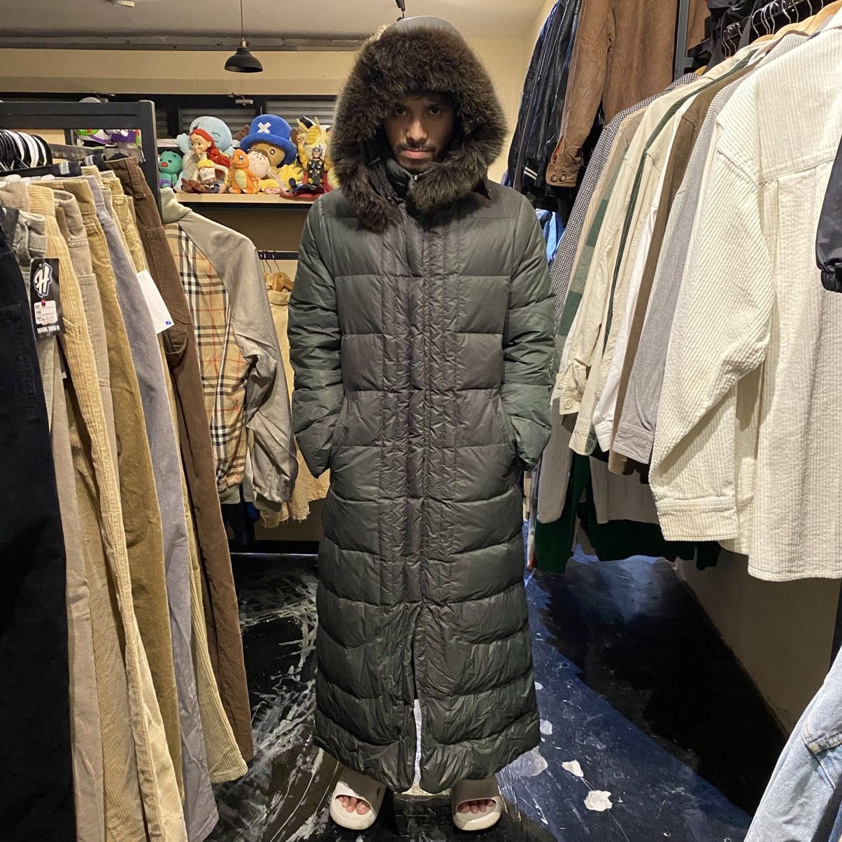 Moncler Moncler vintage black faded long jacket down puffer coat Size US S / EU 44-46 / 1 - 1 Thumbnail