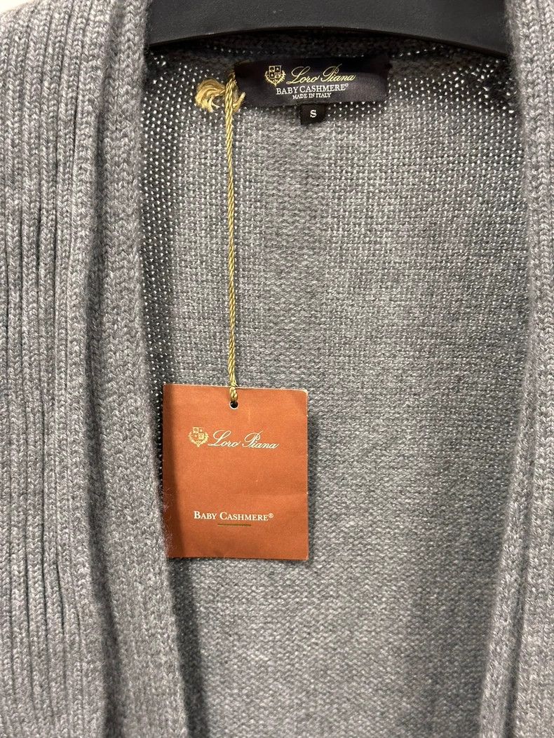 Loro Piana LORO PIANA Gray cashmere knit cardigan Size US S / EU 44-46 / 1 - 2 Thumbnail