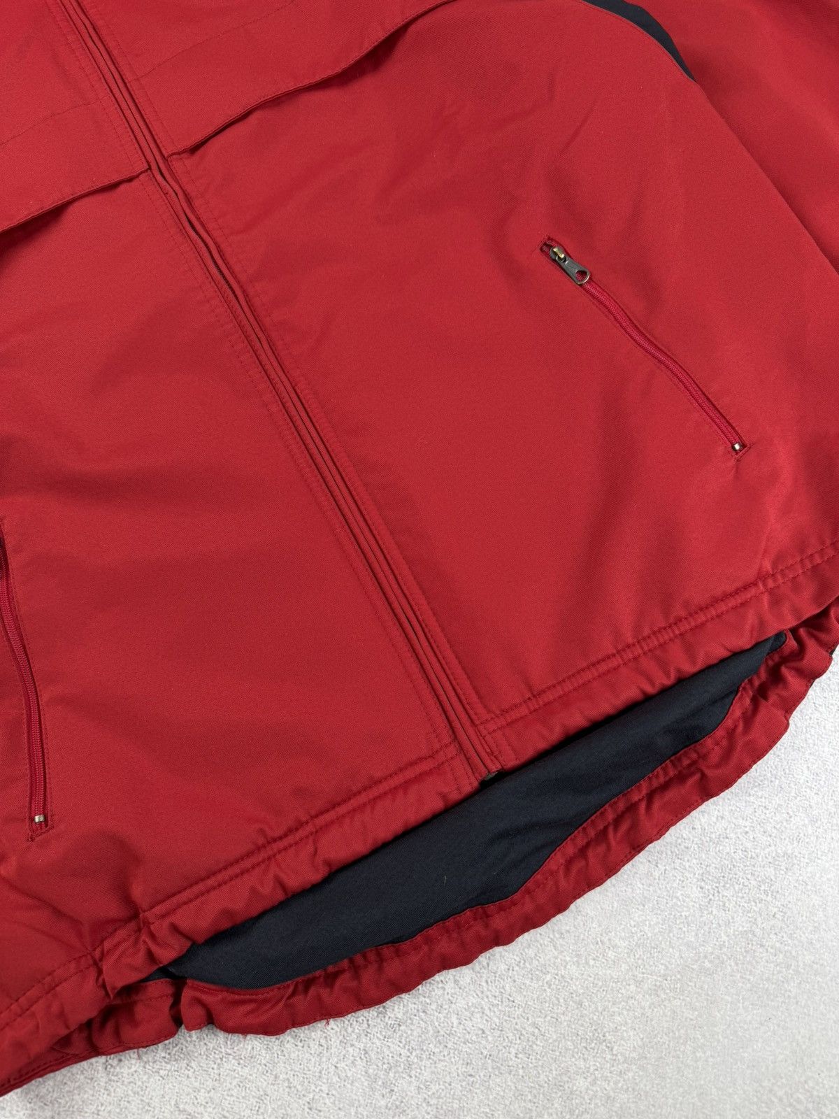 Nike Vintage Nike Full Zip Windbreaker Jacket Size M Size US M / EU 48-50 / 2 - 4 Thumbnail