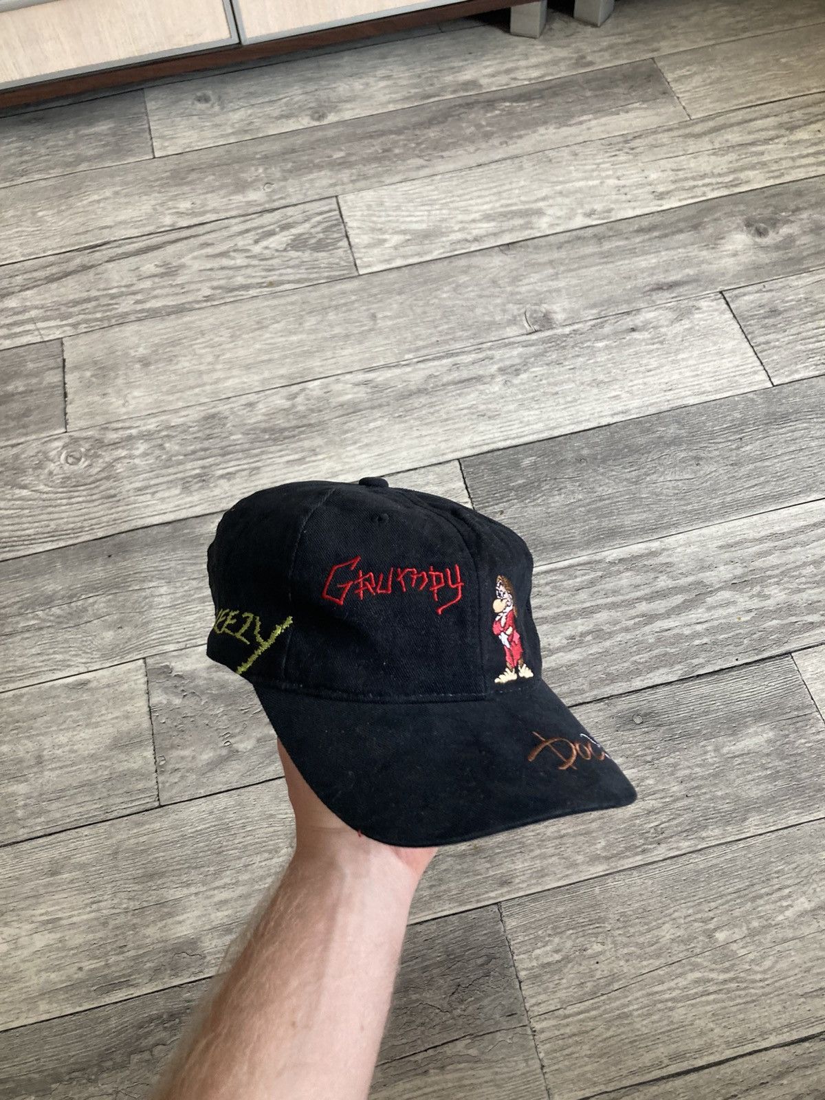 Other Vintage retro Disney 7 dwarfs hat cap 90’s y2k Size ONE SIZE - 2 Thumbnail