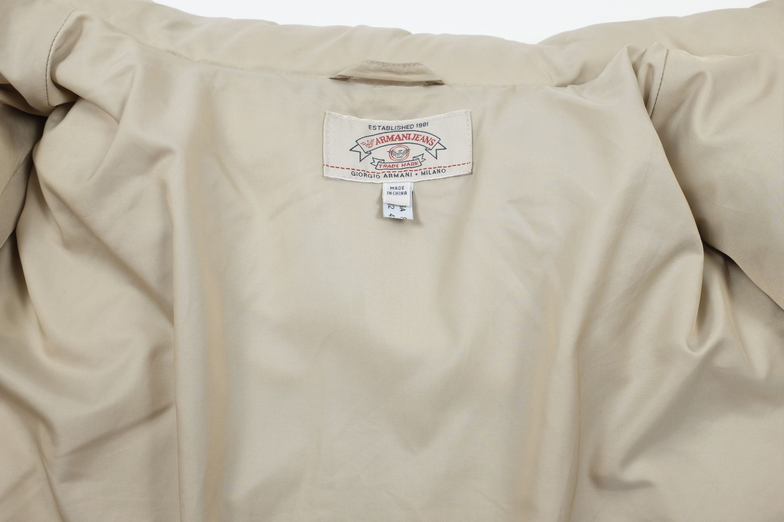 Armani Armani Vintage Winter Jacket Size US S / EU 44-46 / 1 - 9 Thumbnail