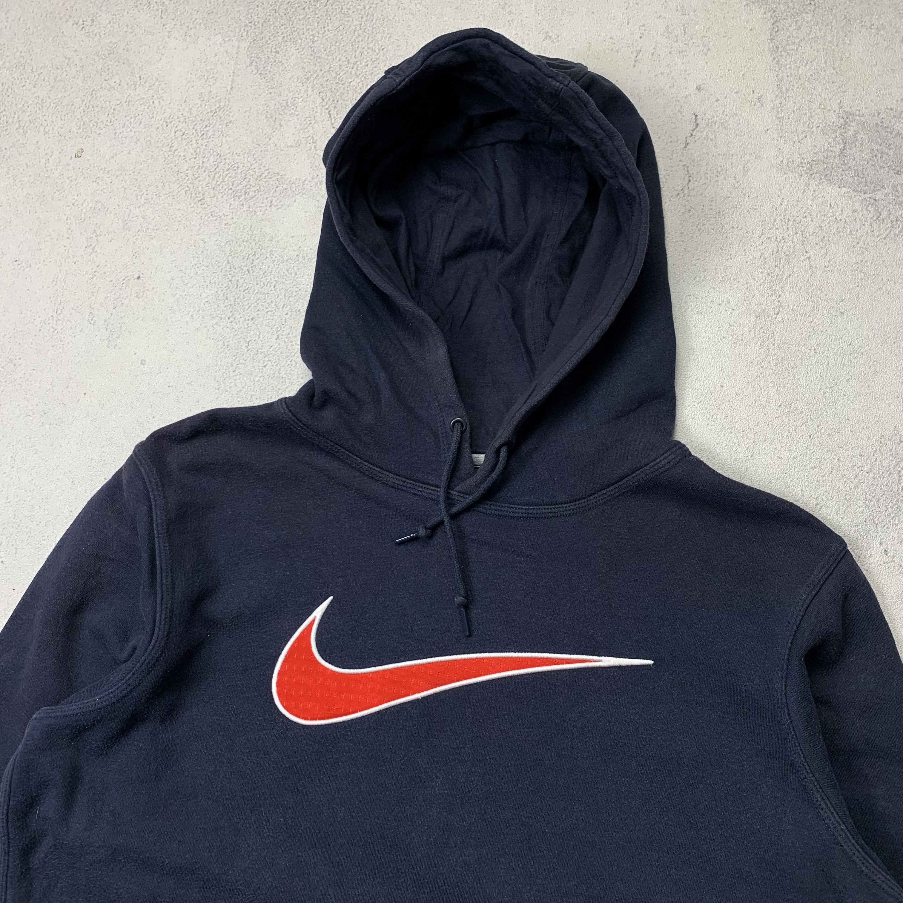 Nike Nike Swoosh Embroidery Logo Y2K Hoodie Size US M / EU 48-50 / 2 - 2 Thumbnail