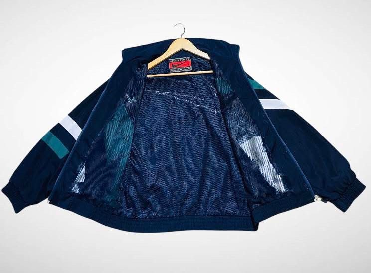Nike 🔥VTG NIKE PREMIER 90s SWOOSH NYLON JACKET Size US L / EU 52-54 / 3 - 6 Thumbnail
