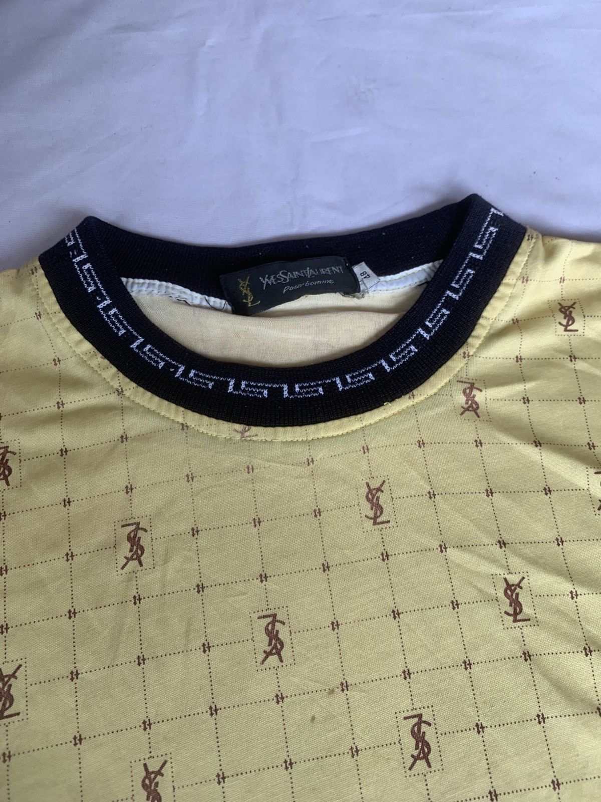 Yves Saint Laurent Vintage 90s AOP old money yves saint laurent tee Size US M / EU 48-50 / 2 - 6 Thumbnail
