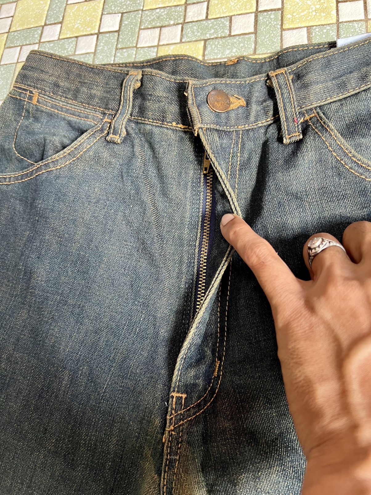 Japanese Brand × Wrangler Wrangler Western Style Faded Blue Flared Jeans Size US 28 / EU 44 - 3 Thumbnail
