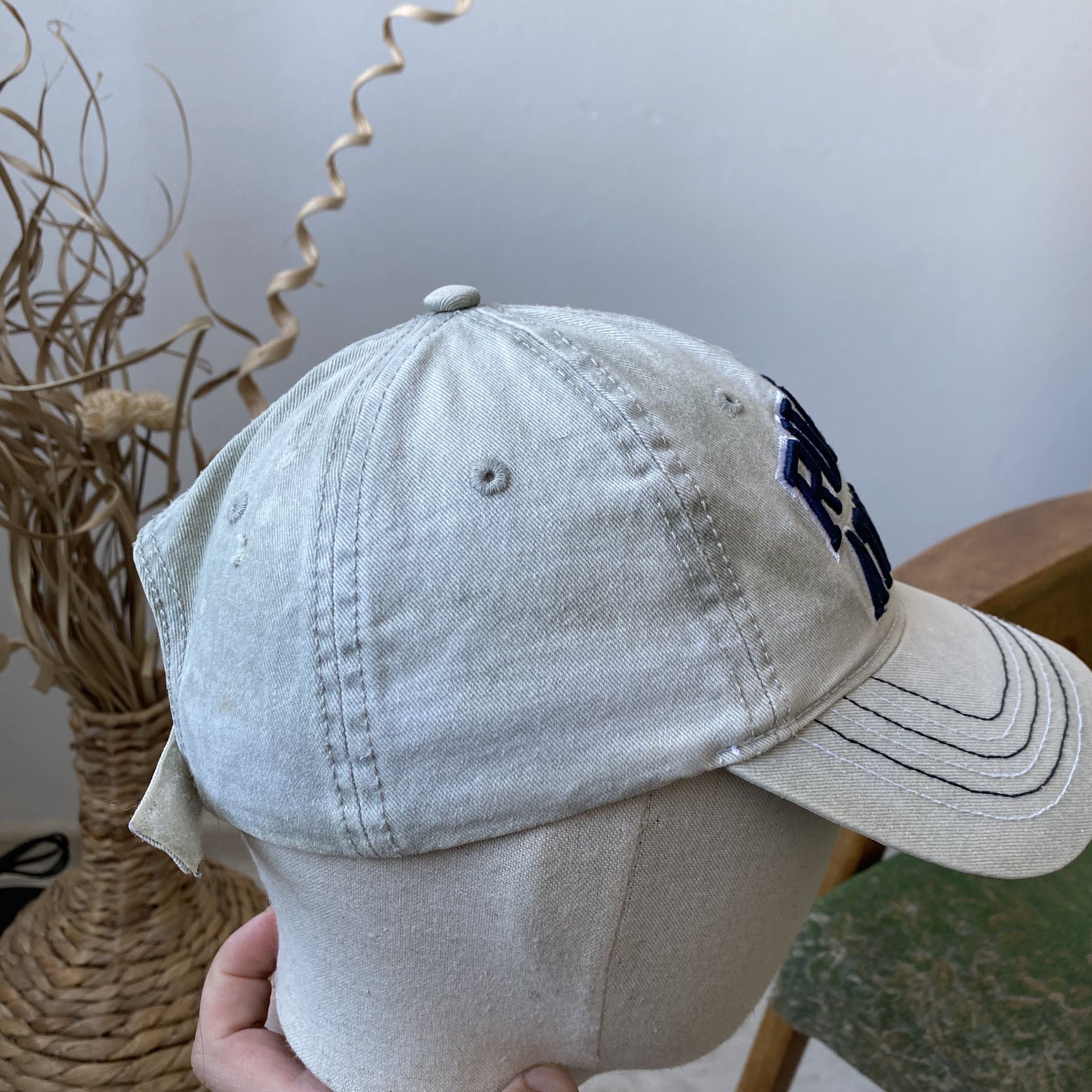 Russell Athletic 🧢 Vintage Faded Russell Athletic cap Big logo Dad hat Size ONE SIZE - 3 Thumbnail