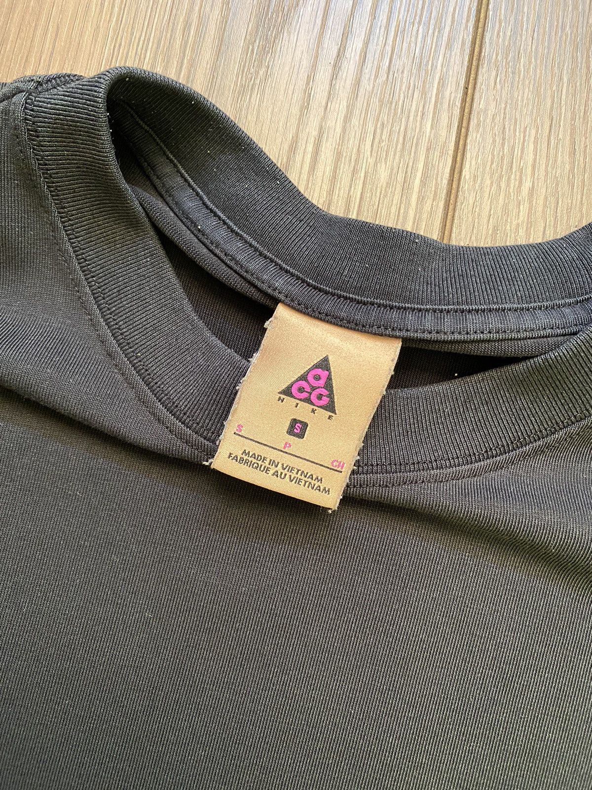 Nike × Nike ACG Vintage Nike ACG Logo Basic T-shirt Tee Size S Size US S / EU 44-46 / 1 - 6 Thumbnail