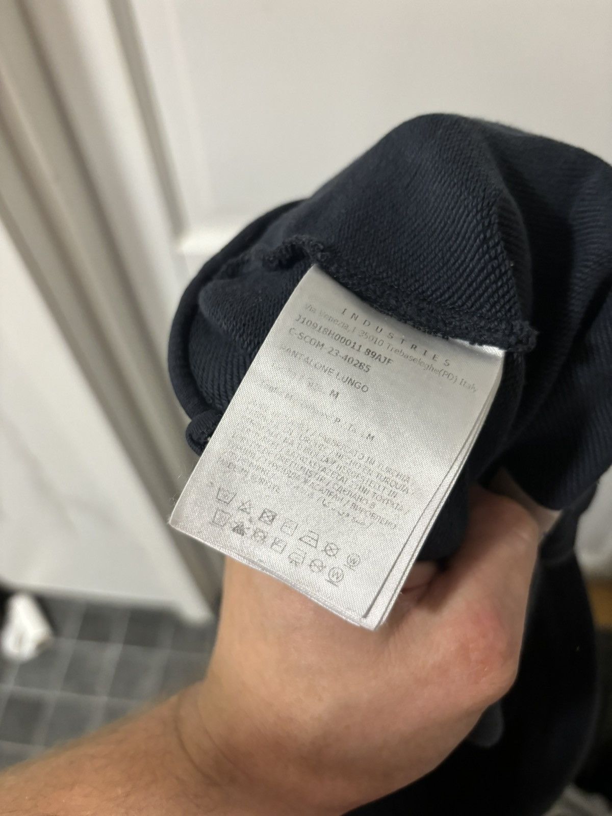 Moncler Logo swetpants Size US 32 / EU 48 - 7 Thumbnail