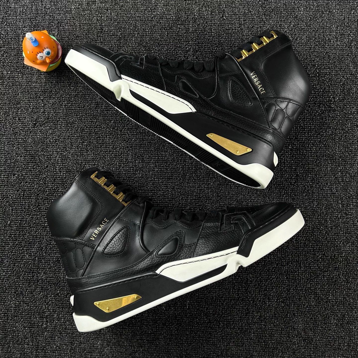 Versace Versace black high-top casual sneakers men's 43 Size US 10 / EU 43 - 4 Thumbnail