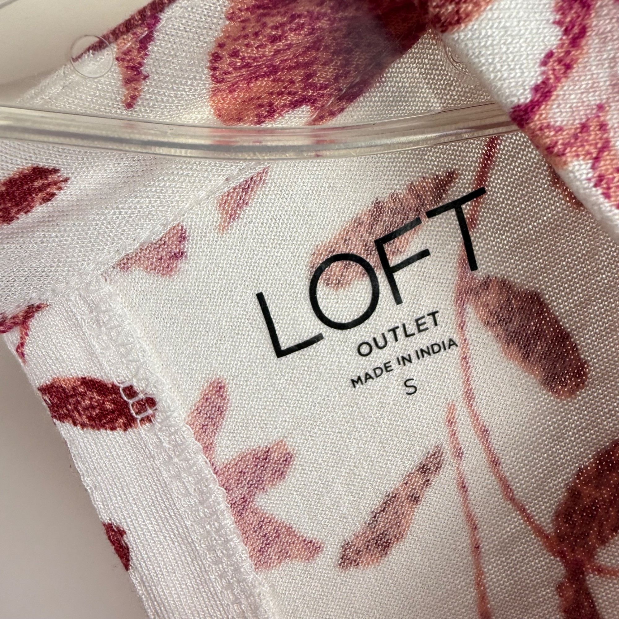 Loft LOFT Outlet Women's Sleeveless Floral Top Keyhole Crew-Neck Size S / US 4 / IT 40 - 3 Thumbnail