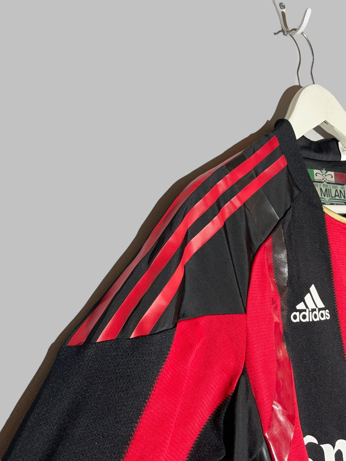 Adidas AC Milan Adidas Techfit 2010/11 Football Shirt Player Issue Size US L / EU 52-54 / 3 - 4 Thumbnail