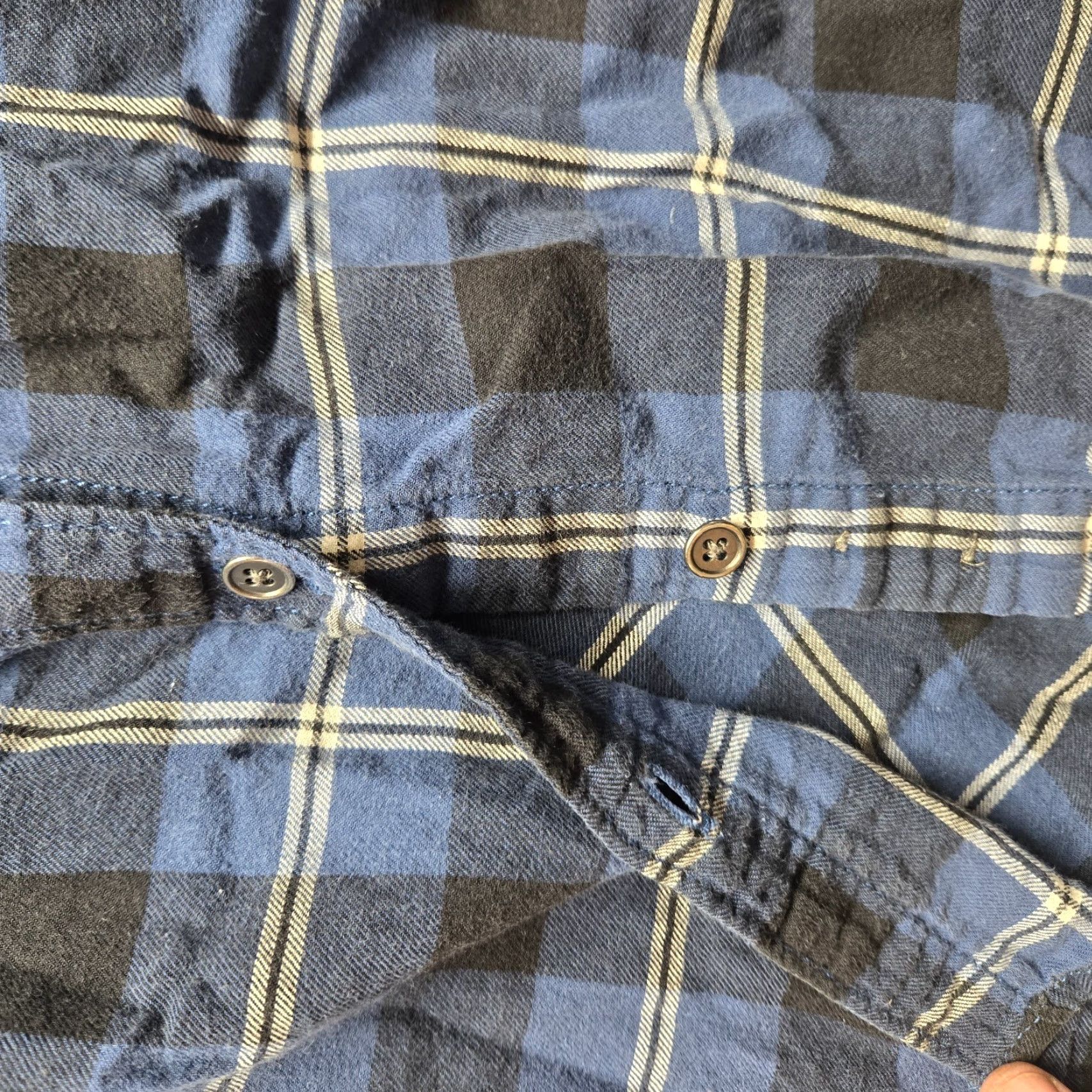 Vintage G.H. Bass & Co. Shirt Women M Blue Plaid Long Sleeve Collared 100% Cotton Blouse Top, Classic Fit Size M / US 6-8 / IT 42-44 - 4 Thumbnail