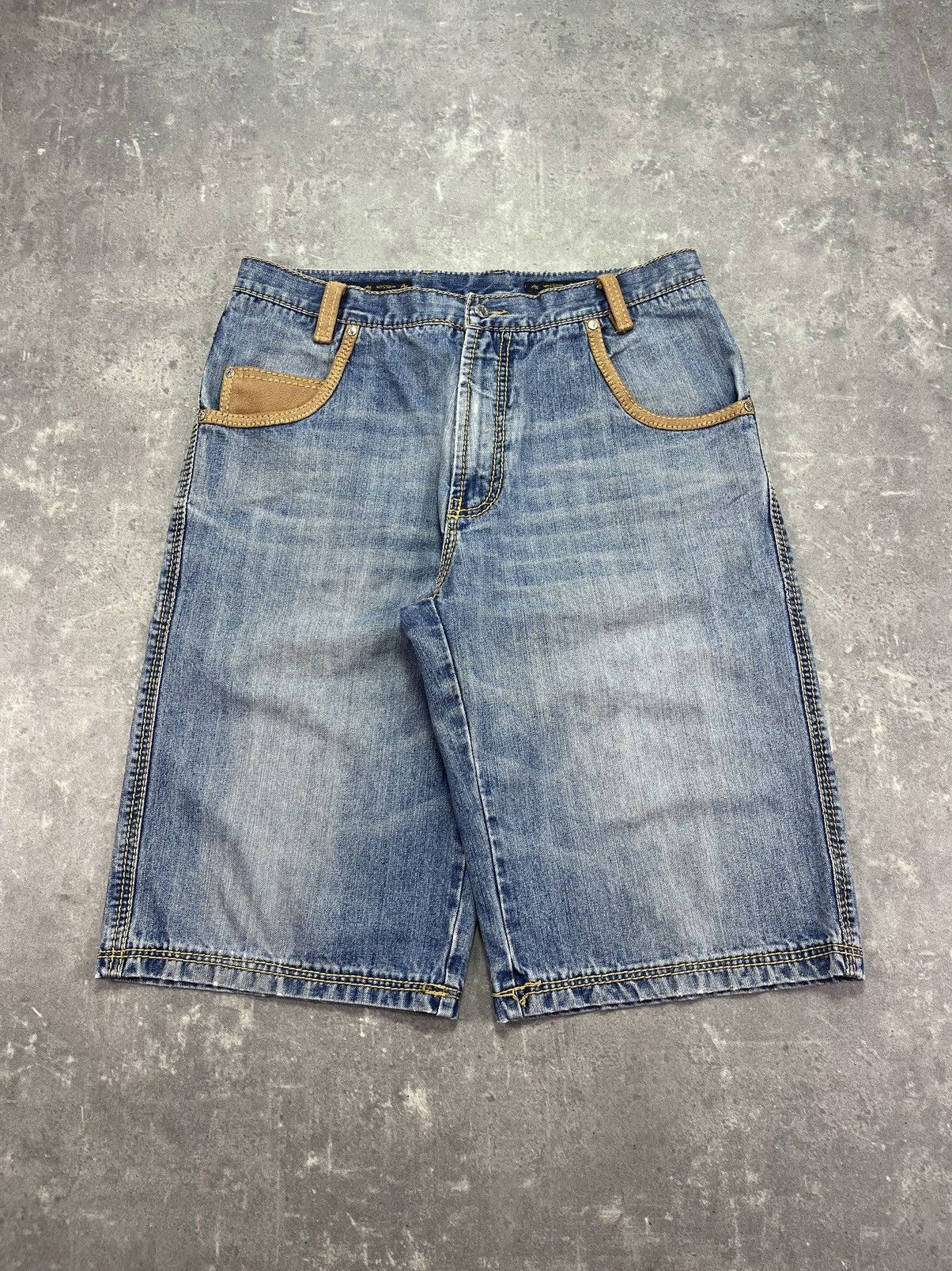 Al Wissam Al Wissam Y2K Embroidered Logo Baggy Denim Shorts Jorts 36 Size US 36 / EU 52 - 2 Thumbnail