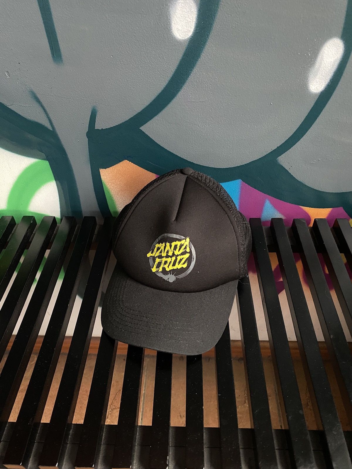 Santa Cruz Skateboards VINTAGE SANTA CRUZ SKATEBOARDS TRUCKER CAP Size ONE SIZE - 1 Thumbnail