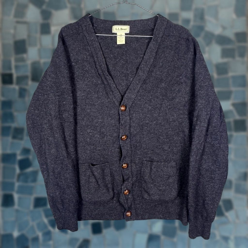 Vintage VINTAGE L.L. Bean Sweater Mens L Cardigan Lambs Wool Scotland 70s J697 Knit Wool Gray Full Zip Pockets Size US L / EU 52-54 / 3 - 1 Thumbnail