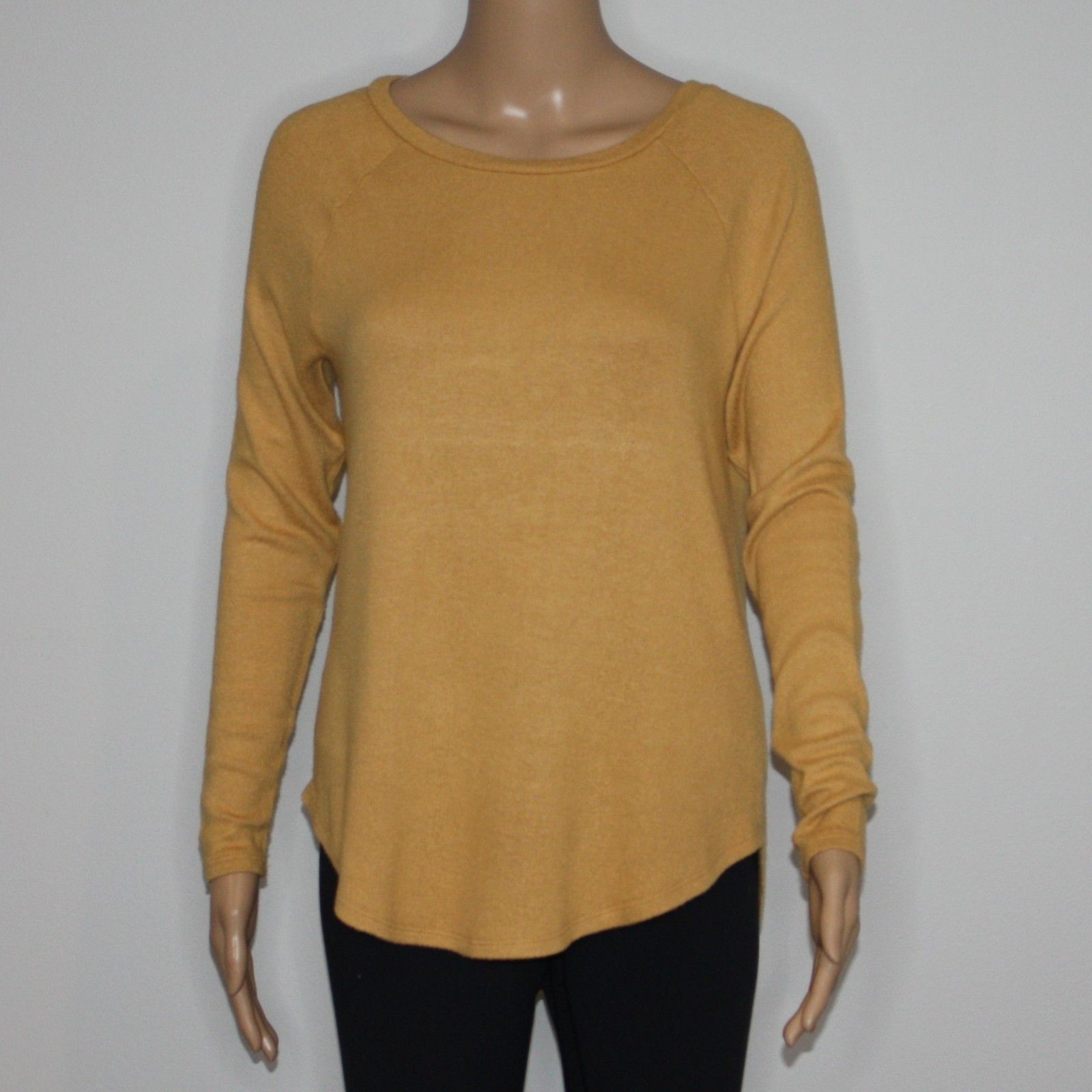 American Eagle Outfitters Soft & Sexy Plush Sweater in Mustard Yellow and size XXS Size XXS / US 00 / IT 34 - 6 Thumbnail