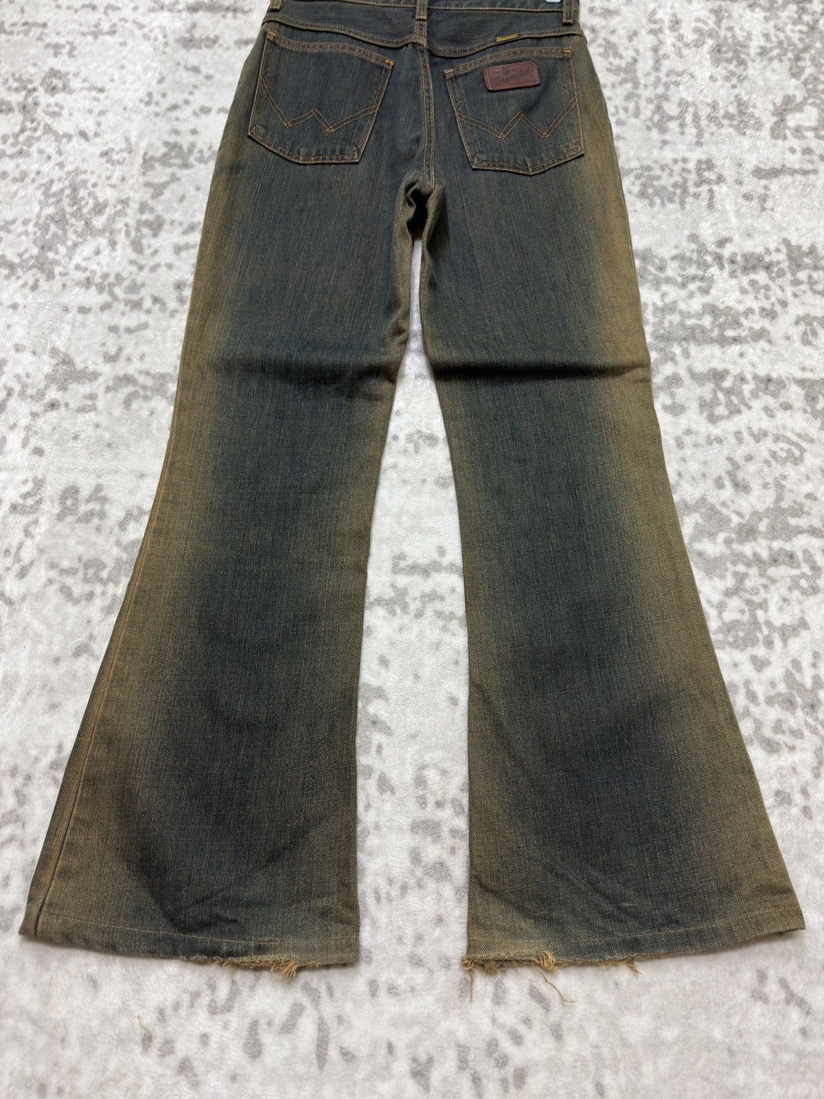 Vintage Lady Wrangler Bell Bottom 90s Sun Faded Grunge Denim Jeans Size US 28 / EU 44 - 13 Thumbnail