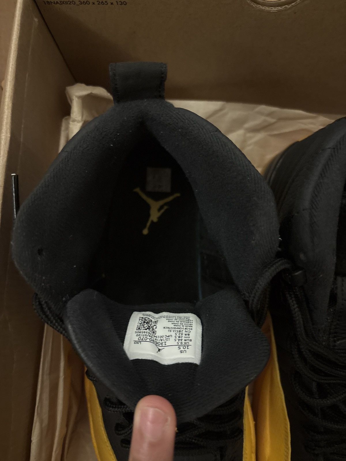 Jordan Brand Air jordan 12 retro Size US 10.5 / EU 43-44 - 6 Thumbnail