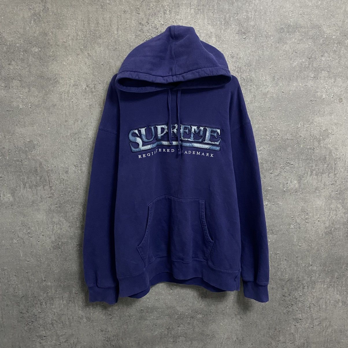 Supreme Vintage Supreme hoodie big logo Size US L / EU 52-54 / 3 - 1 Thumbnail