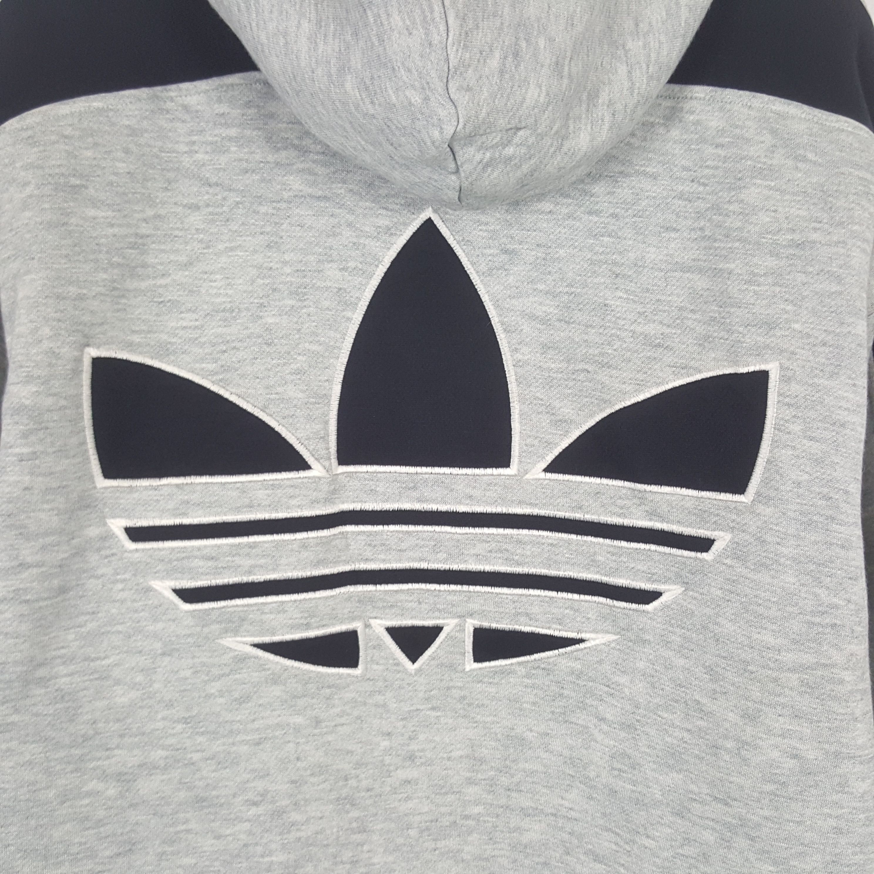 Adidas × Vintage Vintage Adidas Stripes Embroidery Logo Zipper Hoodies Jacket Size US L / EU 52-54 / 3 - 4 Thumbnail