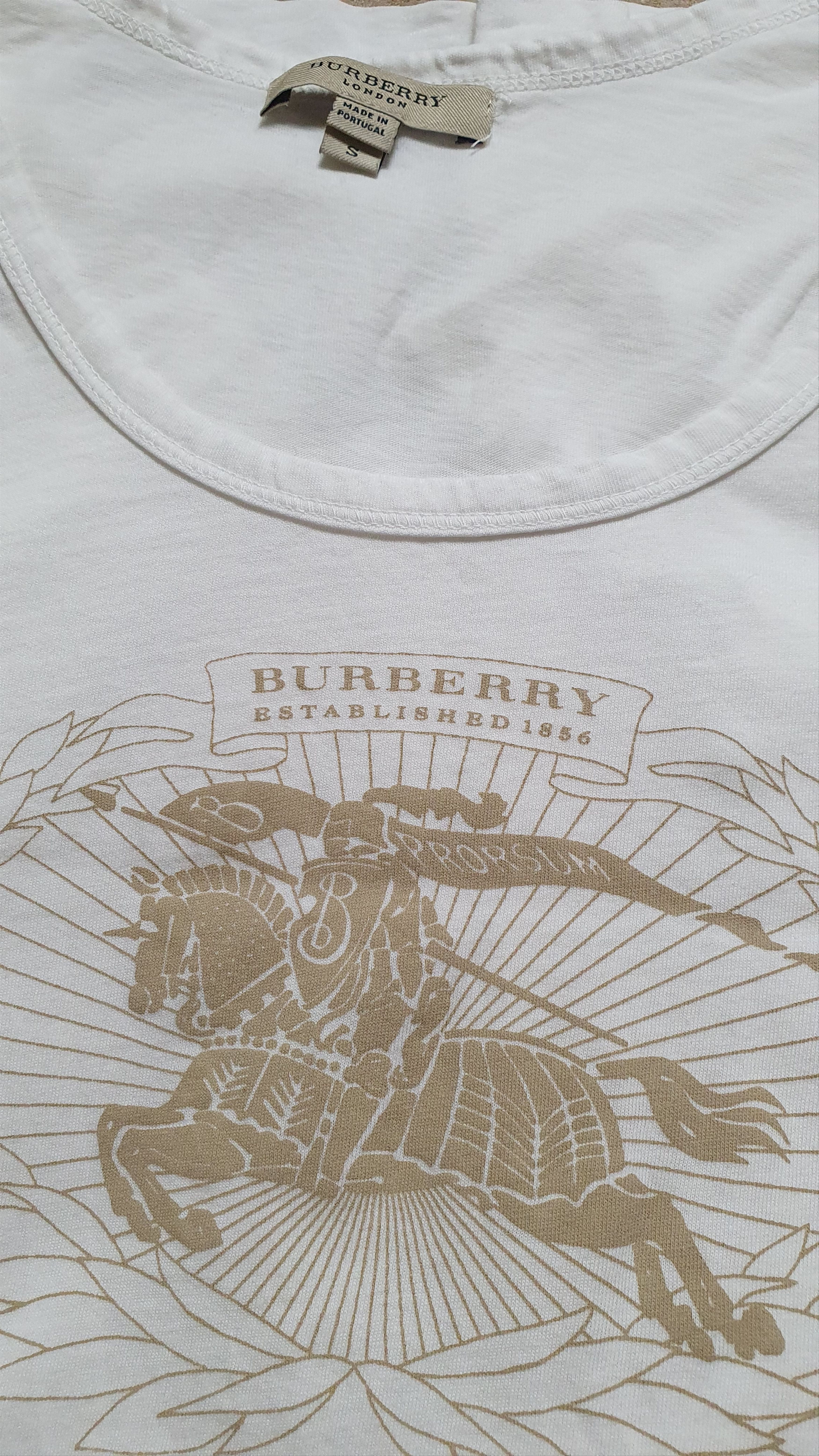 Burberry Women's t shirts Burberry London Authentic Big Logo Size S / US 4 / IT 40 - 4 Thumbnail
