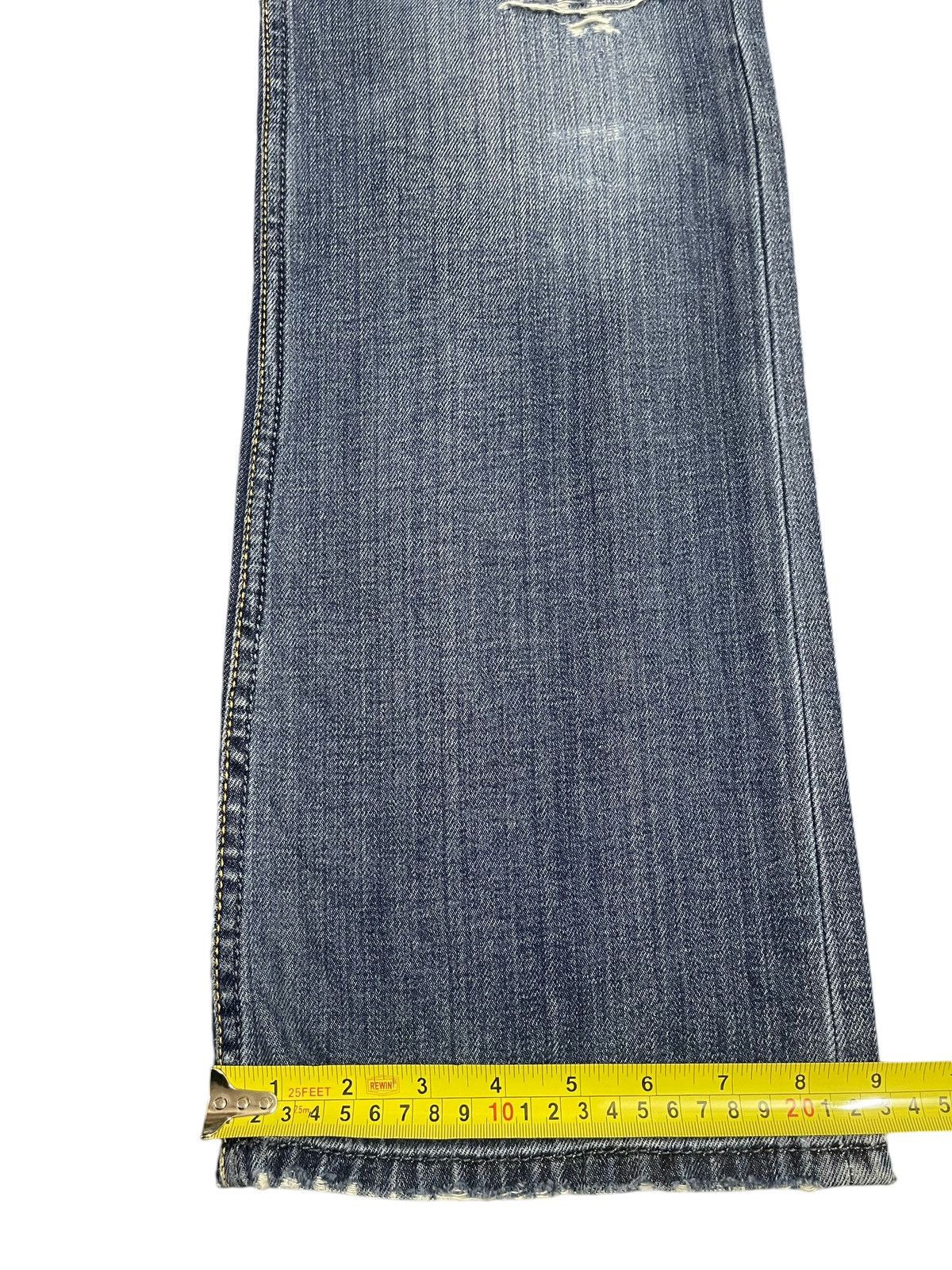 Diesel Vintage Diesel Industry Blue Wash Distress Bootcut Jeans Size US 32 / EU 48 - 19 Thumbnail