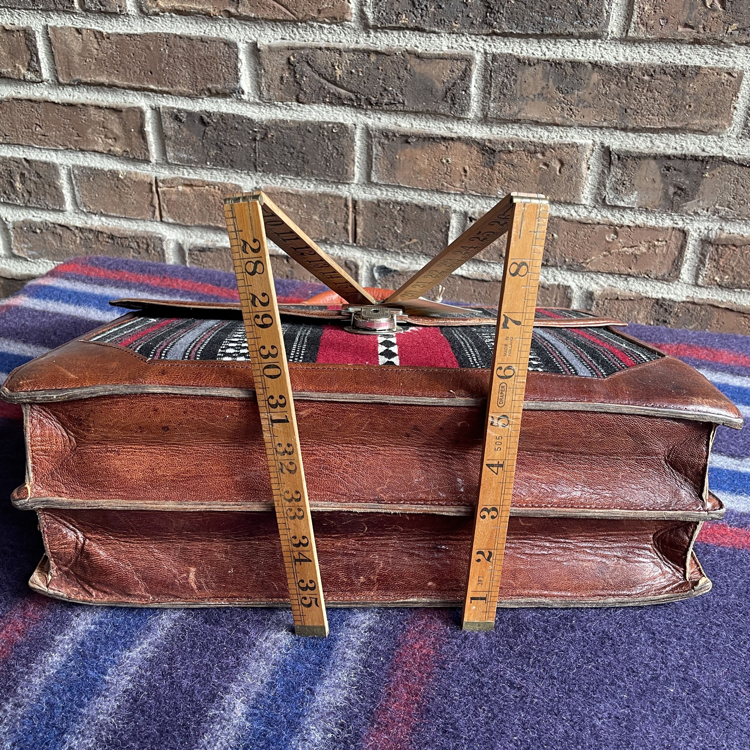 Other VTG SOUTHWESTERN TAPESTRY LEATHER BRIEFCASE R$1498 Size ONE SIZE - 8 Thumbnail